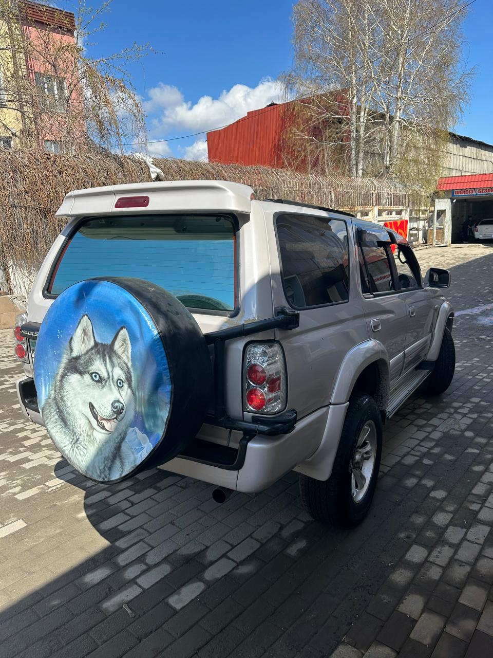 Toyota Hilux Surf